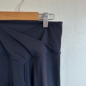 offline by aerie real me high waisted crossover leggings